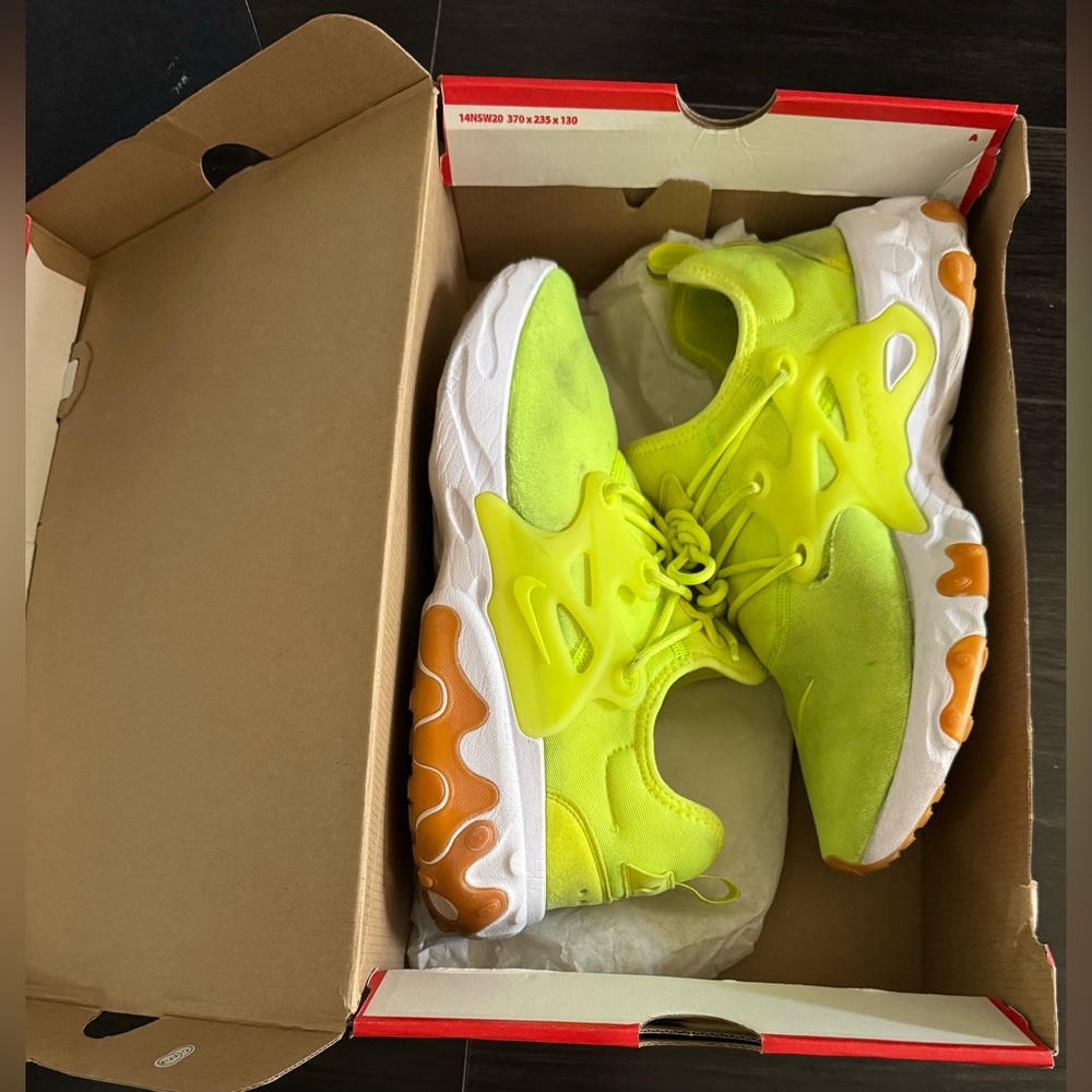Nike React Presto Volt - image 3